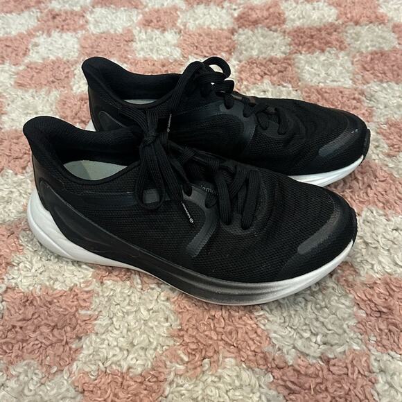 Lululemon Women's Blissfeel 2 Running Shoes - Picture 3 of 8